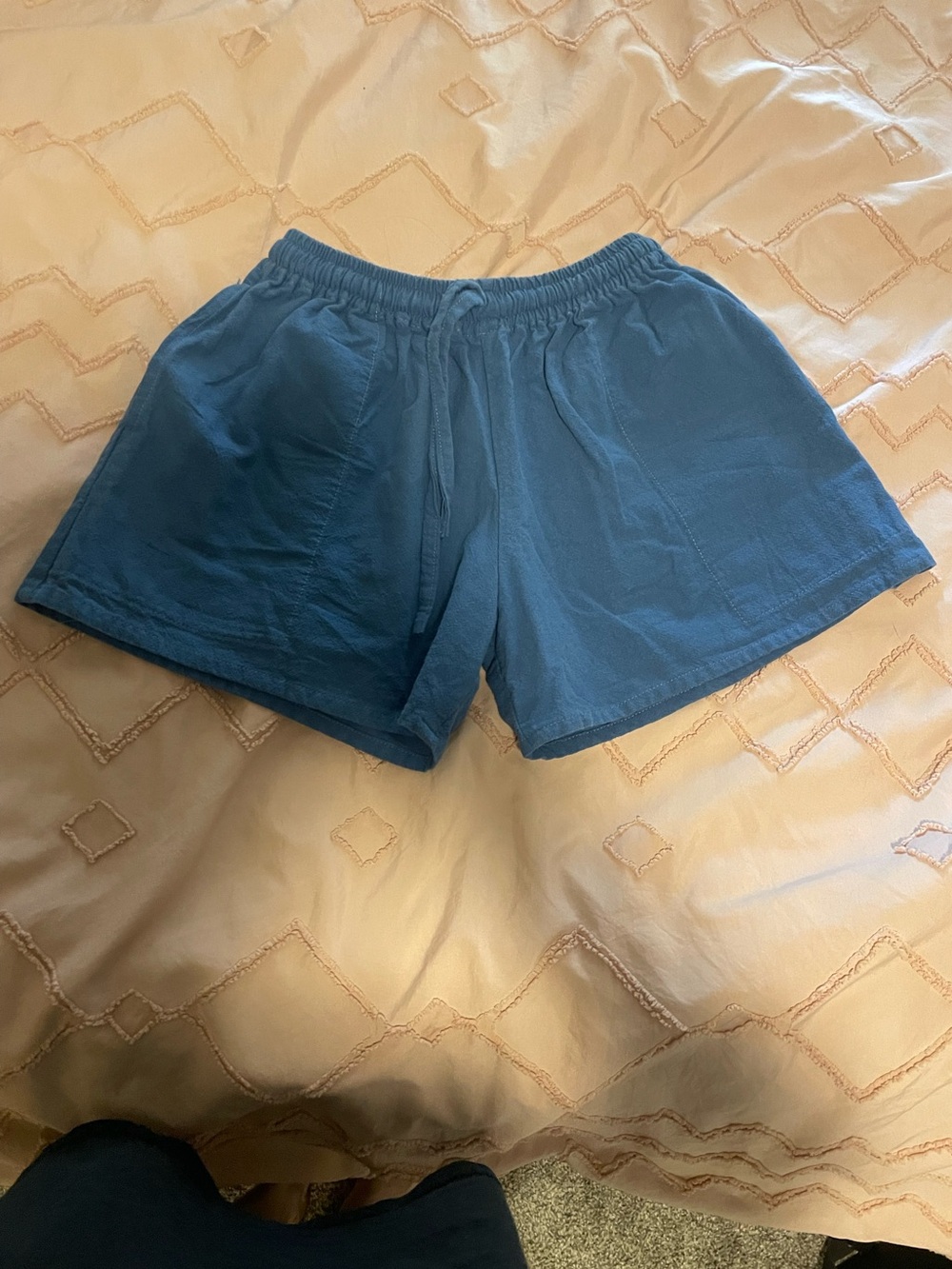 Casual blue linen shorts
